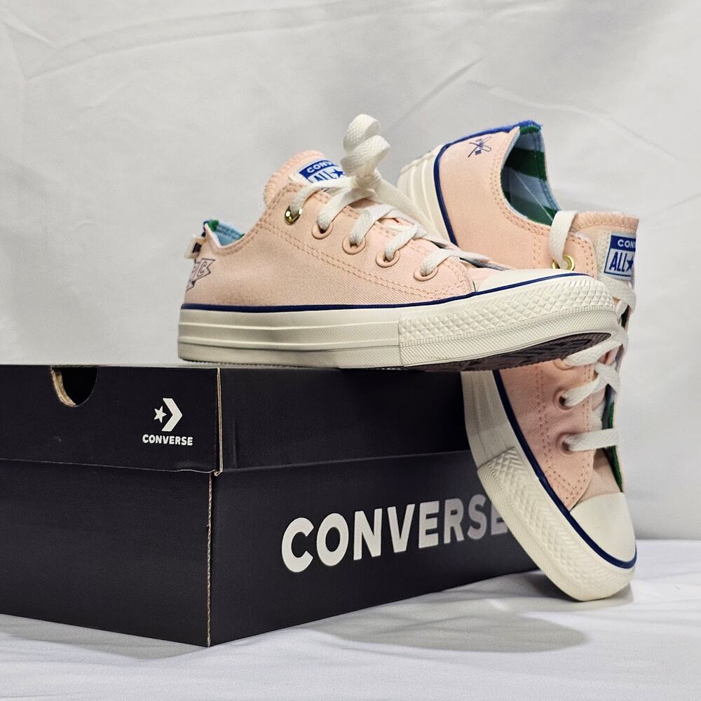 Converse  Women's CTAS Preppy Oxfords Size 5 Peach A10919F NWT